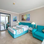 منتجع Sunrise Queen Luxury