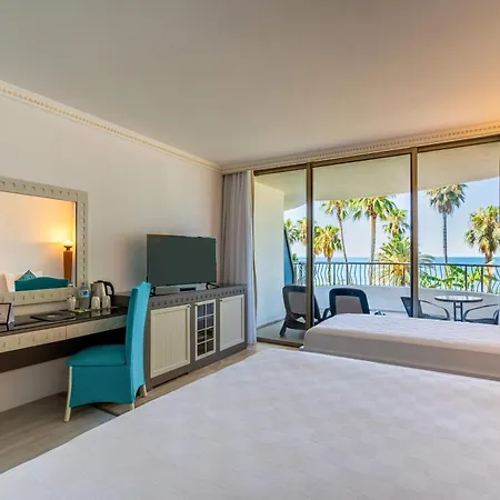 Sunrise Queen Luxury 5* シダ