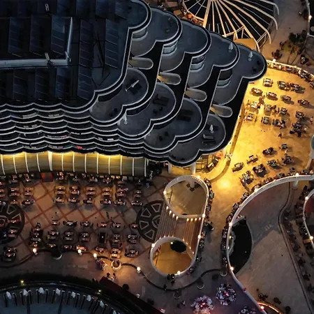 Sunrise Queen Luxury Side