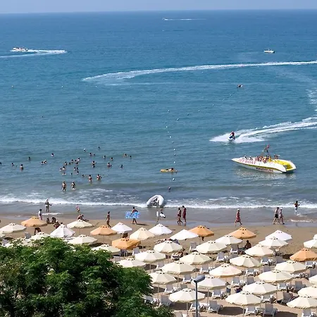 Курортний комплекс Sunrise Queen Luxury