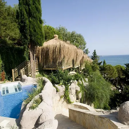 Sunrise Queen Luxury