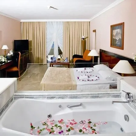 Sunrise Queen Luxury Курортний комплекс Сіде